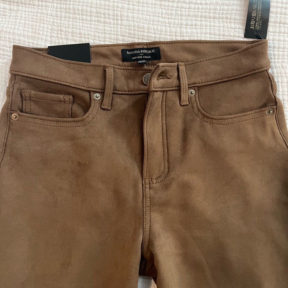 Banana republic high rise skinny suede brown pants size 2 NWT